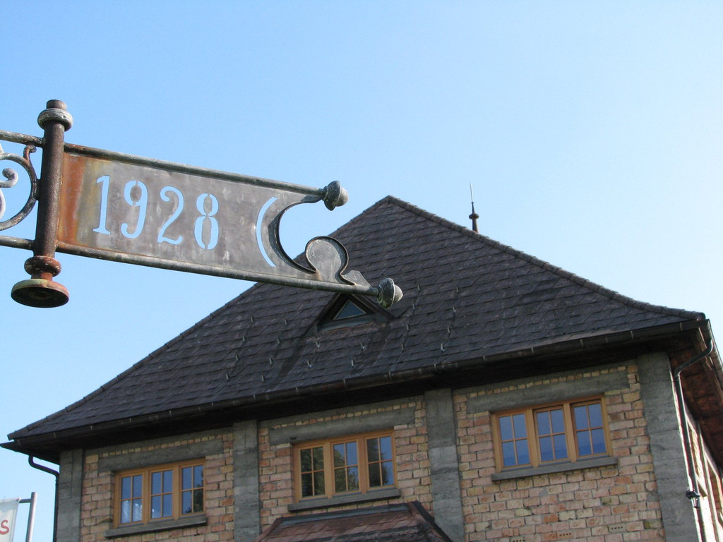 VereinshausWettertafel.jpg