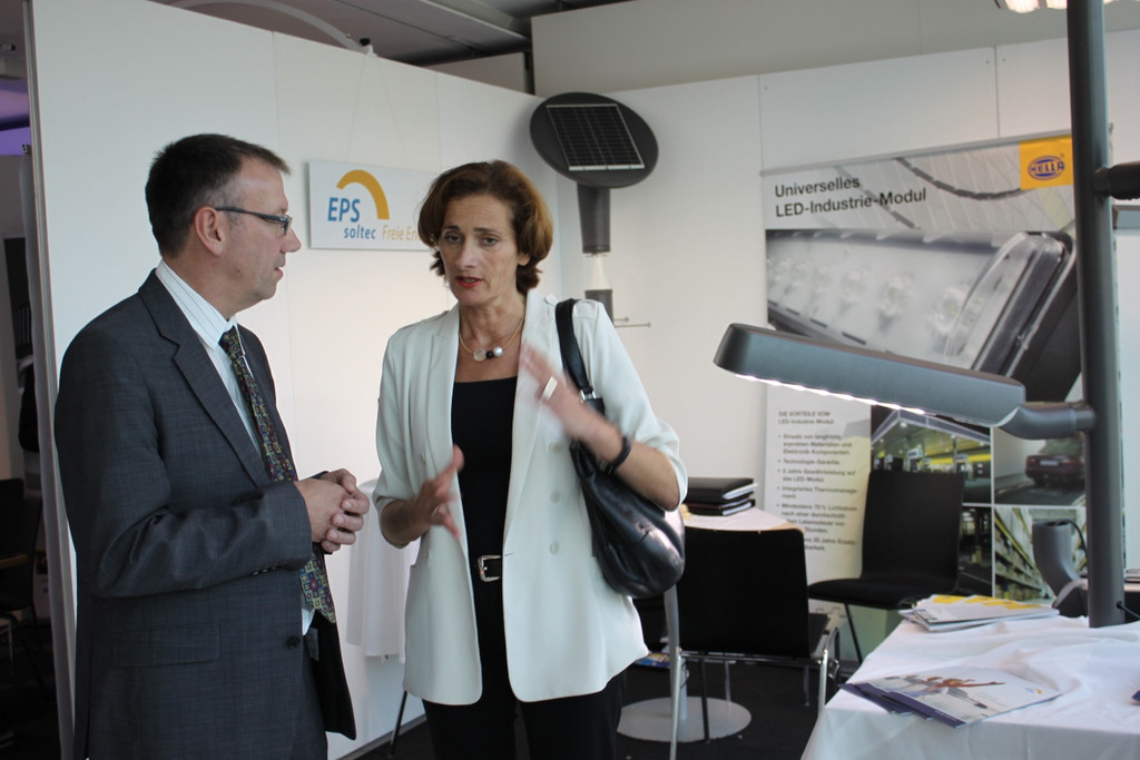 EPS soltec LED Symposium 28-09-2011 _7__jpg-1317587164