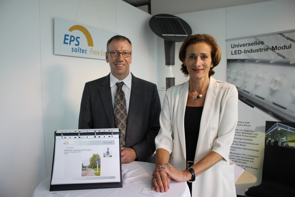 EPS soltec LED Symposium 28-09-2011 _5__jpg-1317587153