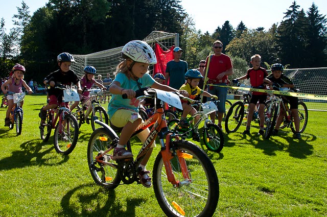 Kinderbikerennen 2011-1587_jpg-1317627257