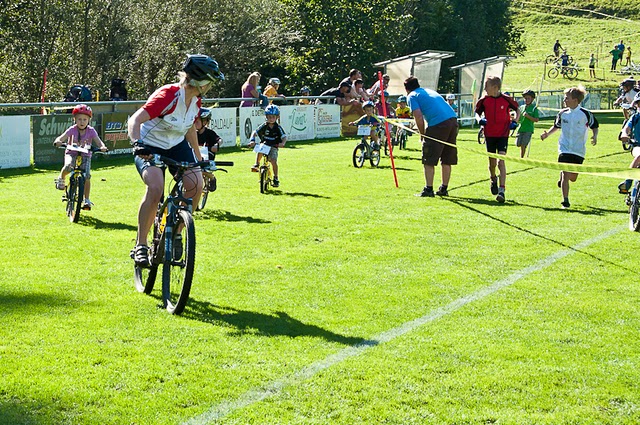 Kinderbikerennen 2011-1588_jpg-1317627261