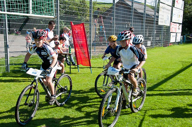 Kinderbikerennen 2011-1642_jpg-1317627334