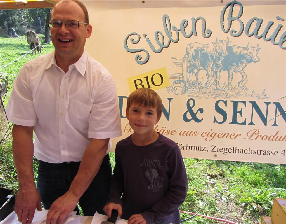 Z__ndel Bauernhof Erntedank 064 _Large__jpg-1317637131