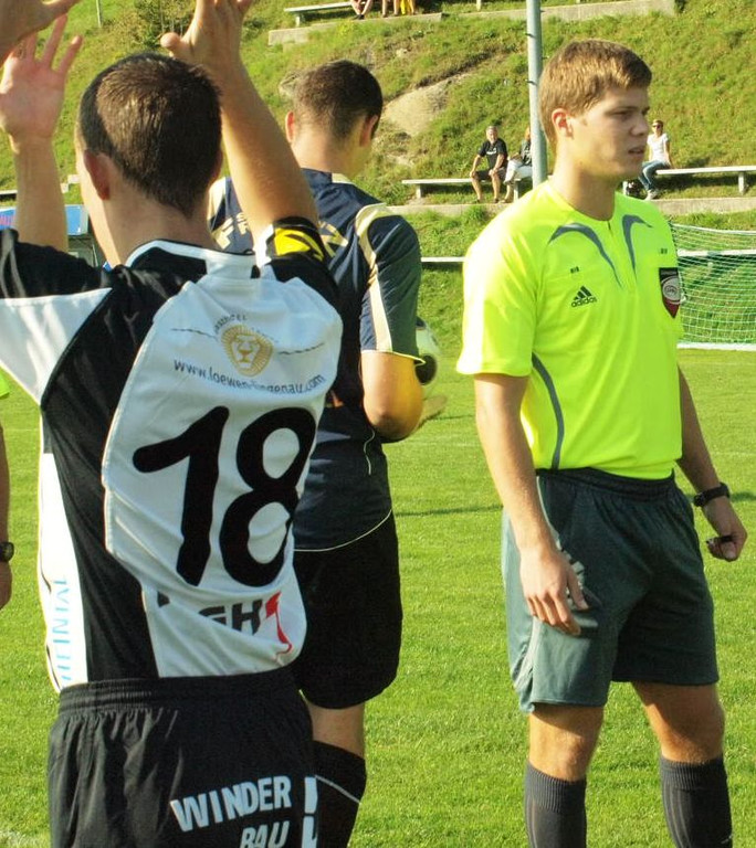 fclingenau3_jpg-1317641678