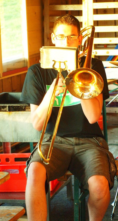 fclingenau42_jpg-1317641725