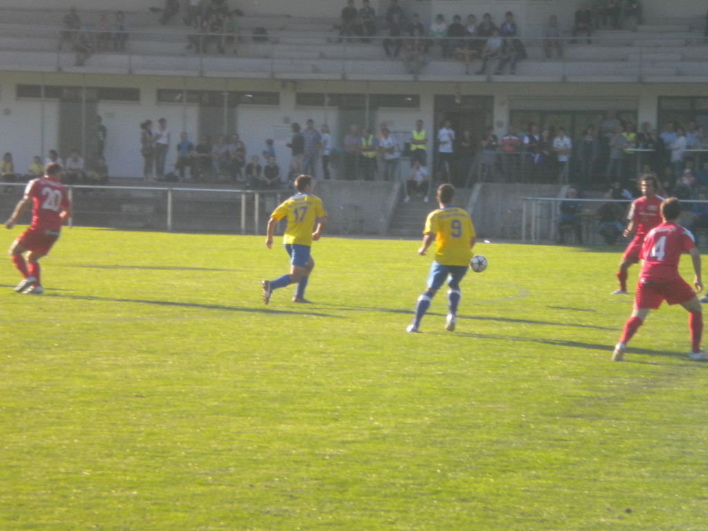 050_JPG-1317643100
