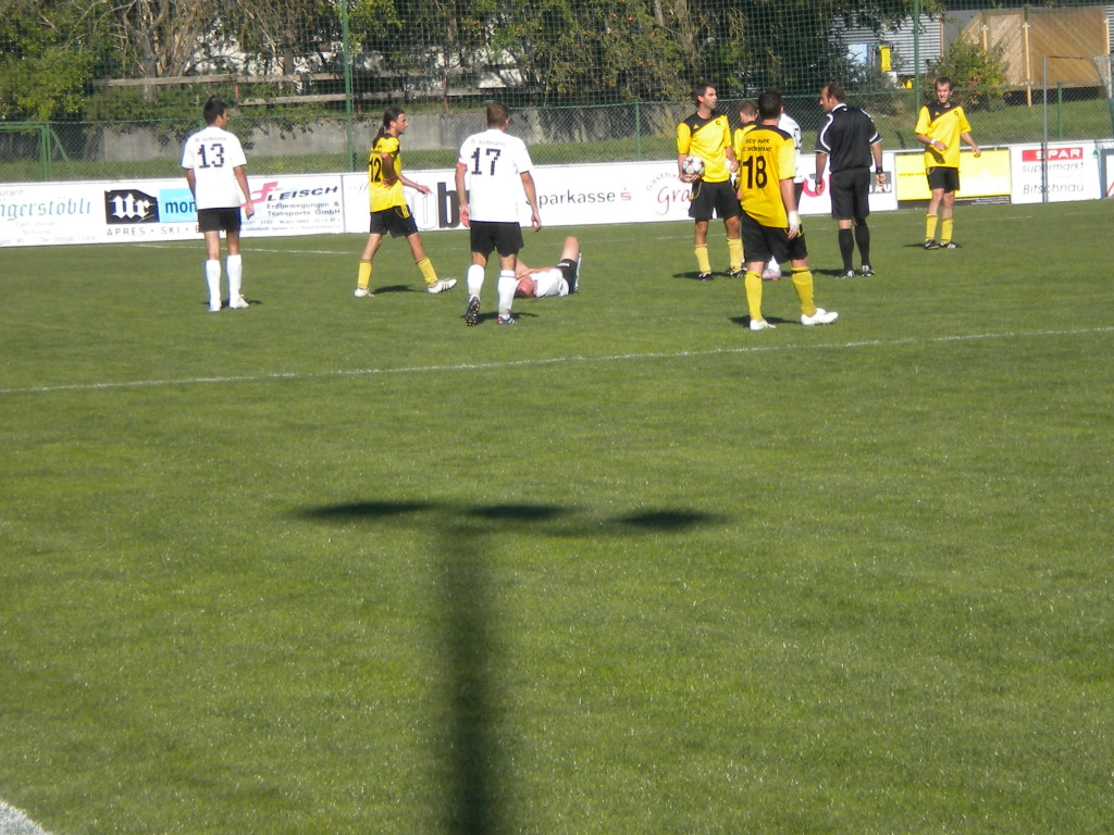 010_JPG-1317644424