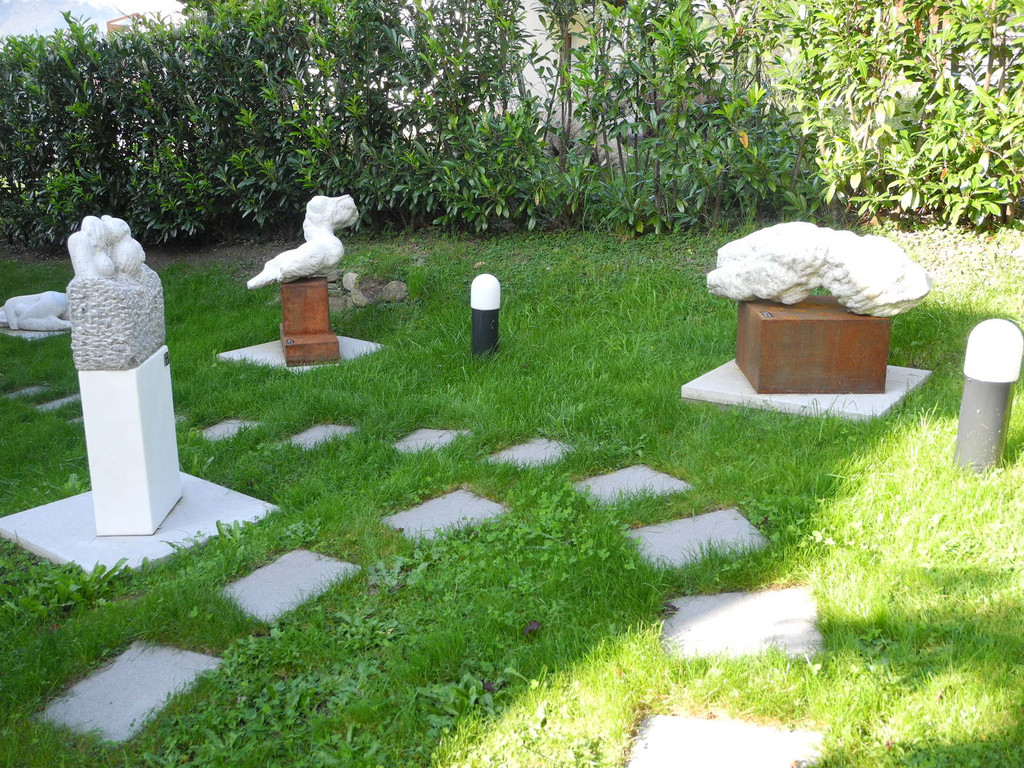 DSCN9600_JPG-1317644928