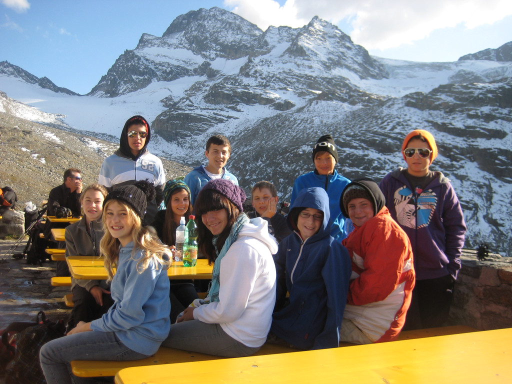 Gruppe vor dem Piz_JPG-1317642718