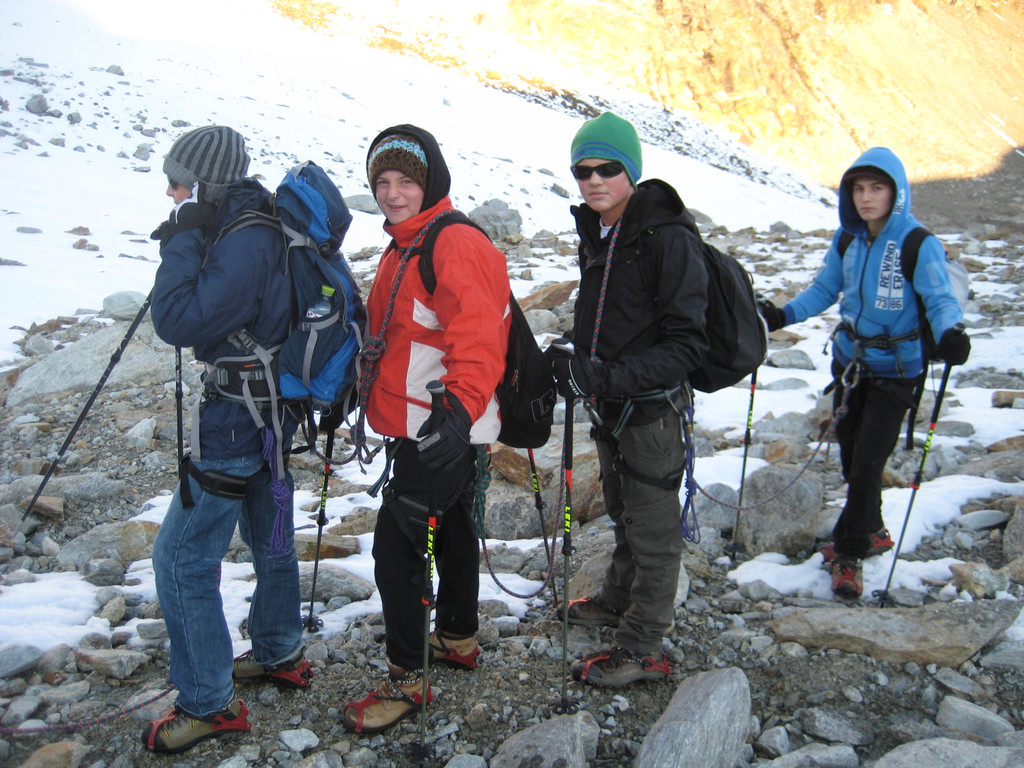 Angeseilt_JPG-1317641796