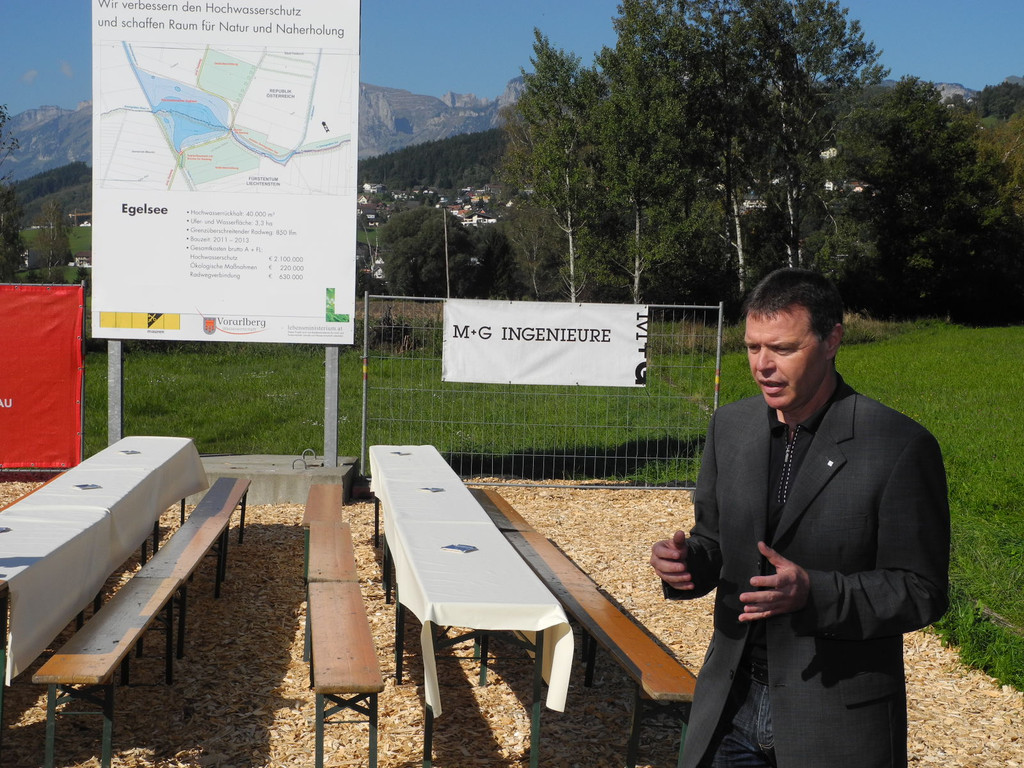 DSCN9644_JPG-1317653099