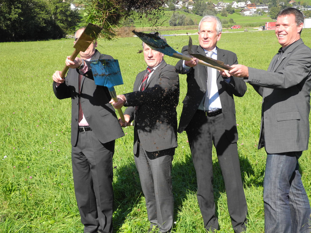 DSCN9657_JPG-1317653553