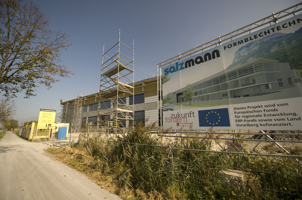 DSC_1030_jpg-1317656537