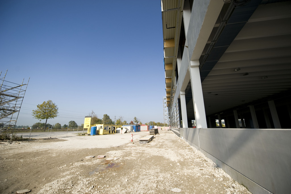 DSC_1044_jpg-1317656555