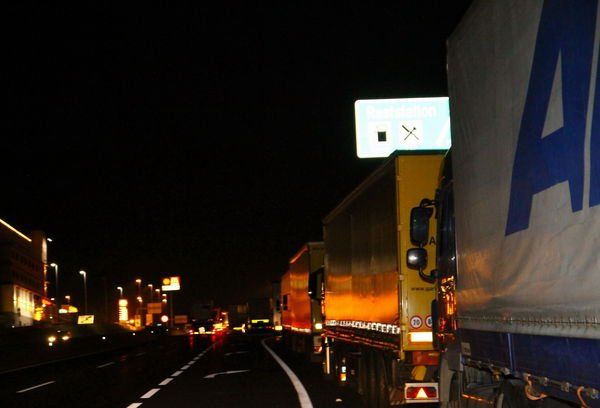 normal_03102011fmt_lkwfahrverbotdeutschland_mw_06.JPG