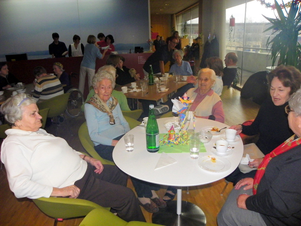 109_3866_jpg-1317854854