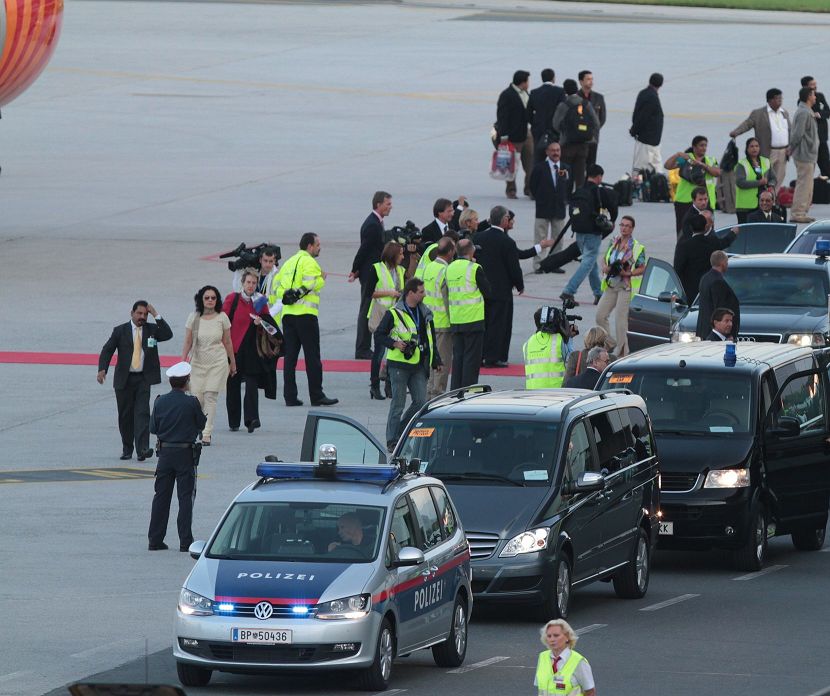 06102011indianairnmaktivnews _37_.JPG