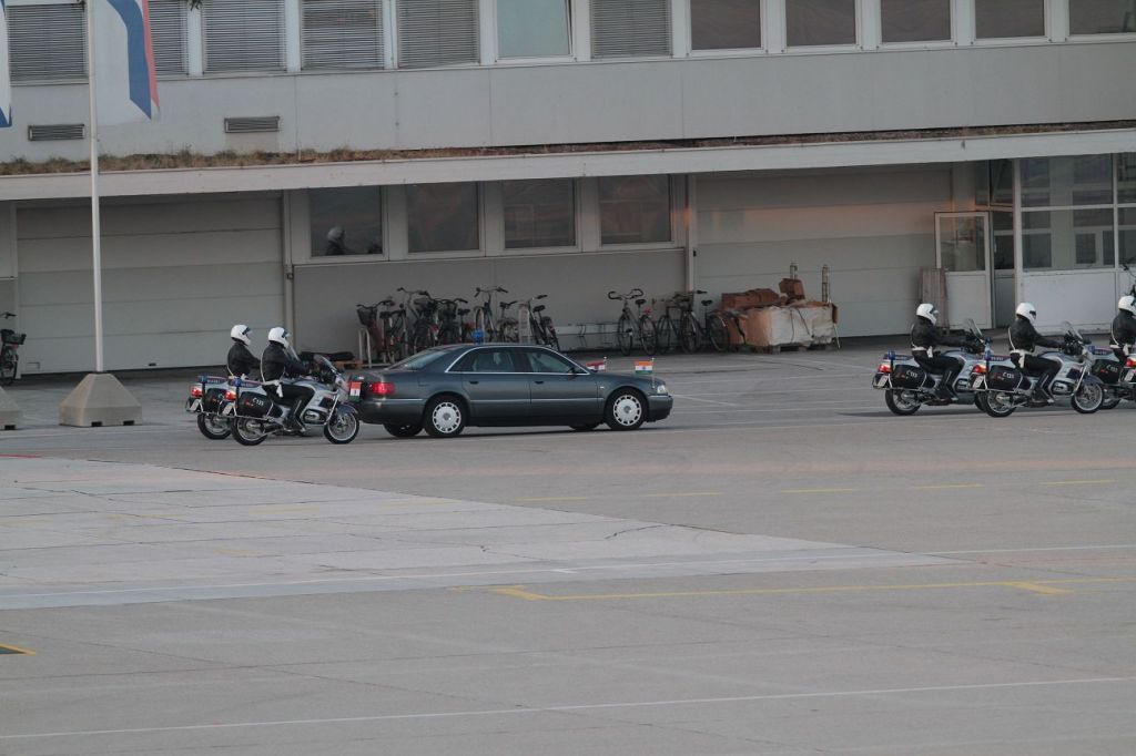 normal_06102011indianairnmaktivnews _72_.JPG