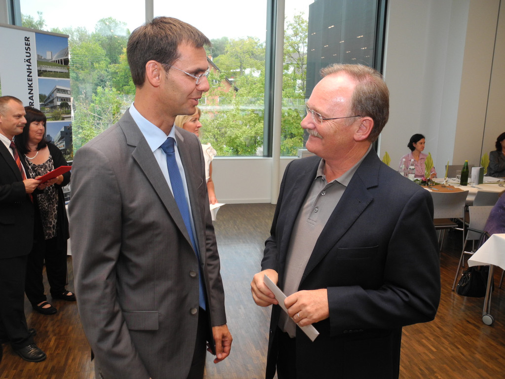 DSCN9842_JPG-1318079550