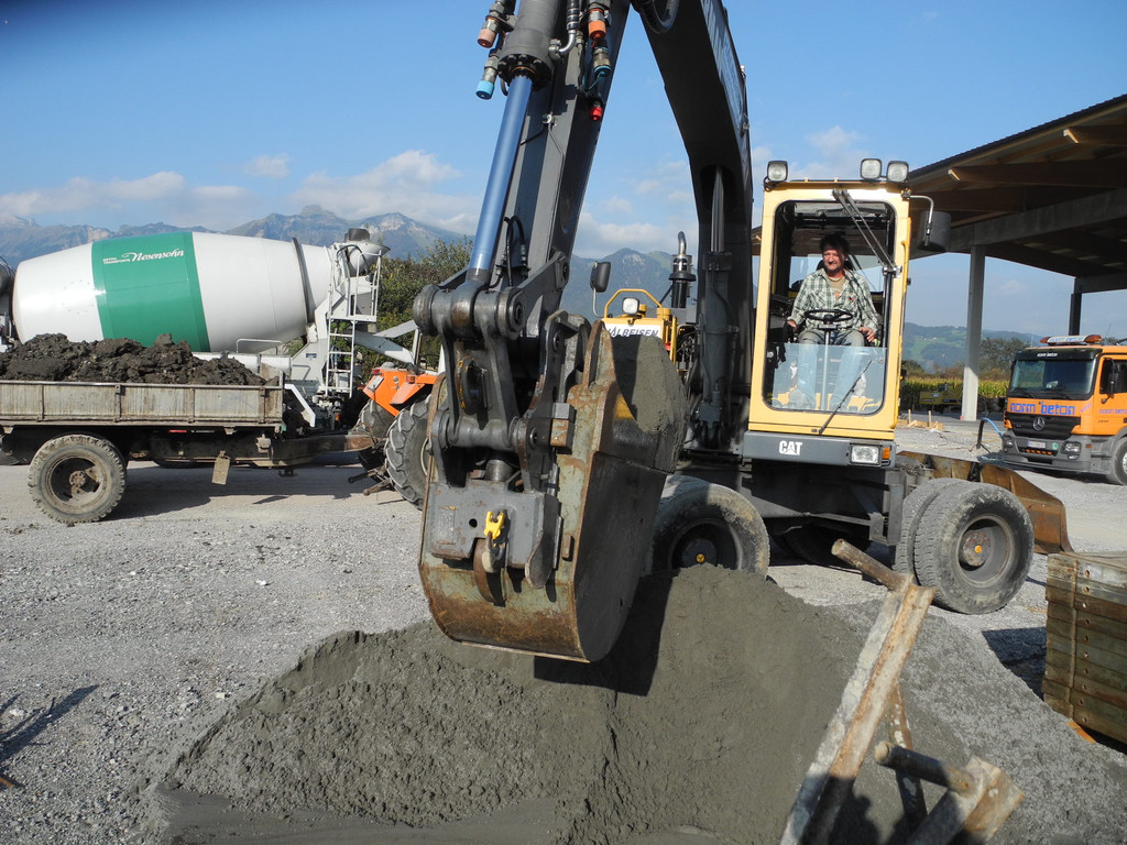 DSCN9687_JPG-1318080611