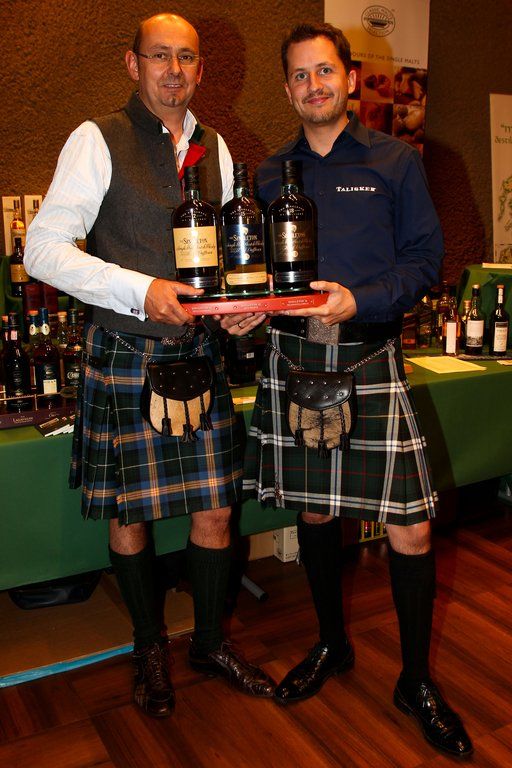 WhiskyWeekend08101105.jpg