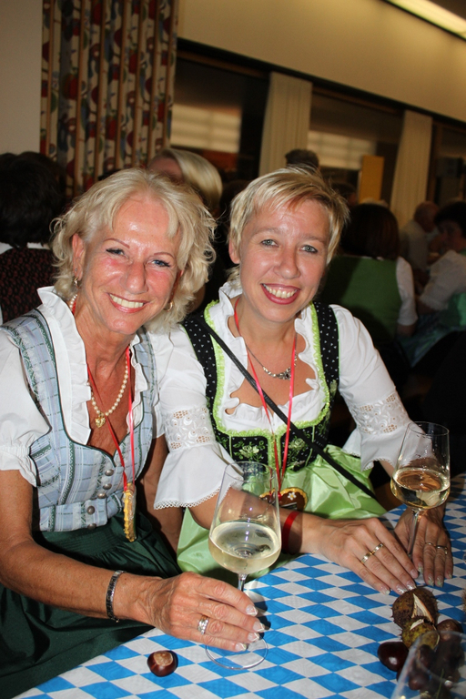 Oktoberfest Bierblosn 2011 _8__jpg-1318148973