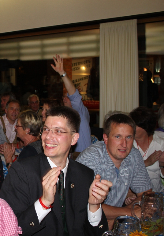 Oktoberfest Bierblosn 2011 _24__jpg-1318149172