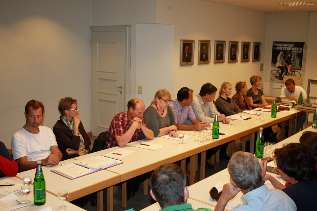 GV Sitzung OKT 06-10-2011 _3__jpg-1318159646