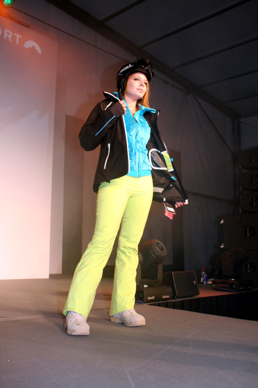 IMG_8029_jpg-1318180039