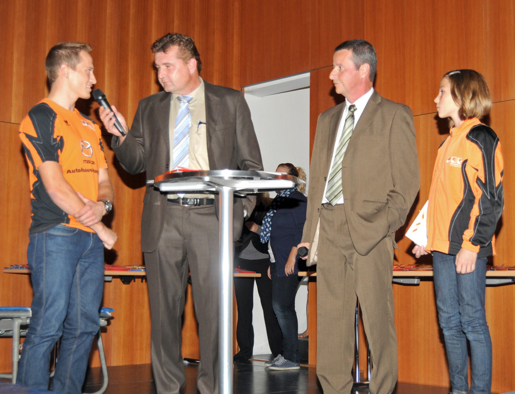 Sportlerehrung H__chst 07_10_2011 64_jpg-1318237395