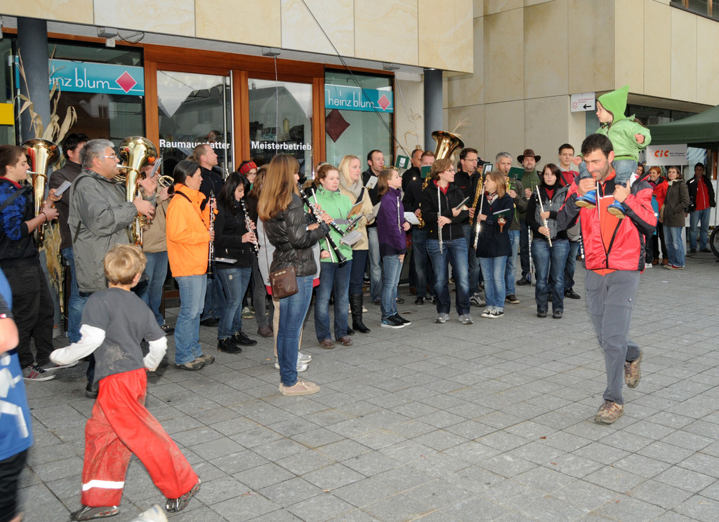 Markt_ Lauf_ Rad H__chst 08_10_2011 127_jpg-1318240359