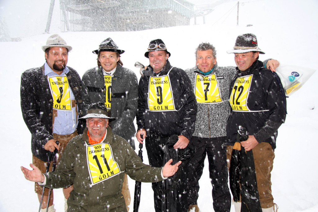 Cross Golf Charity 1.jpg