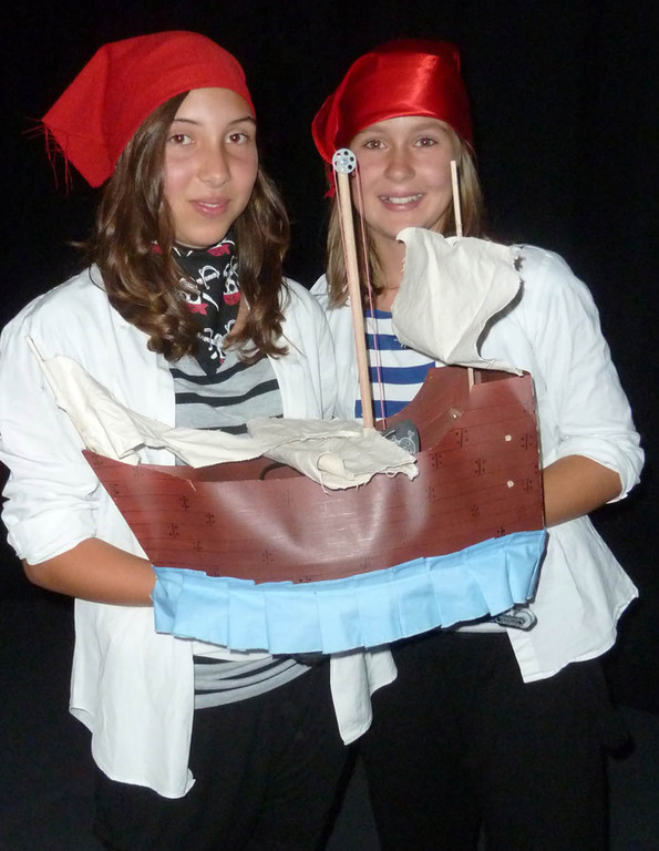 Robot6aSchiff_jpg-1318265879