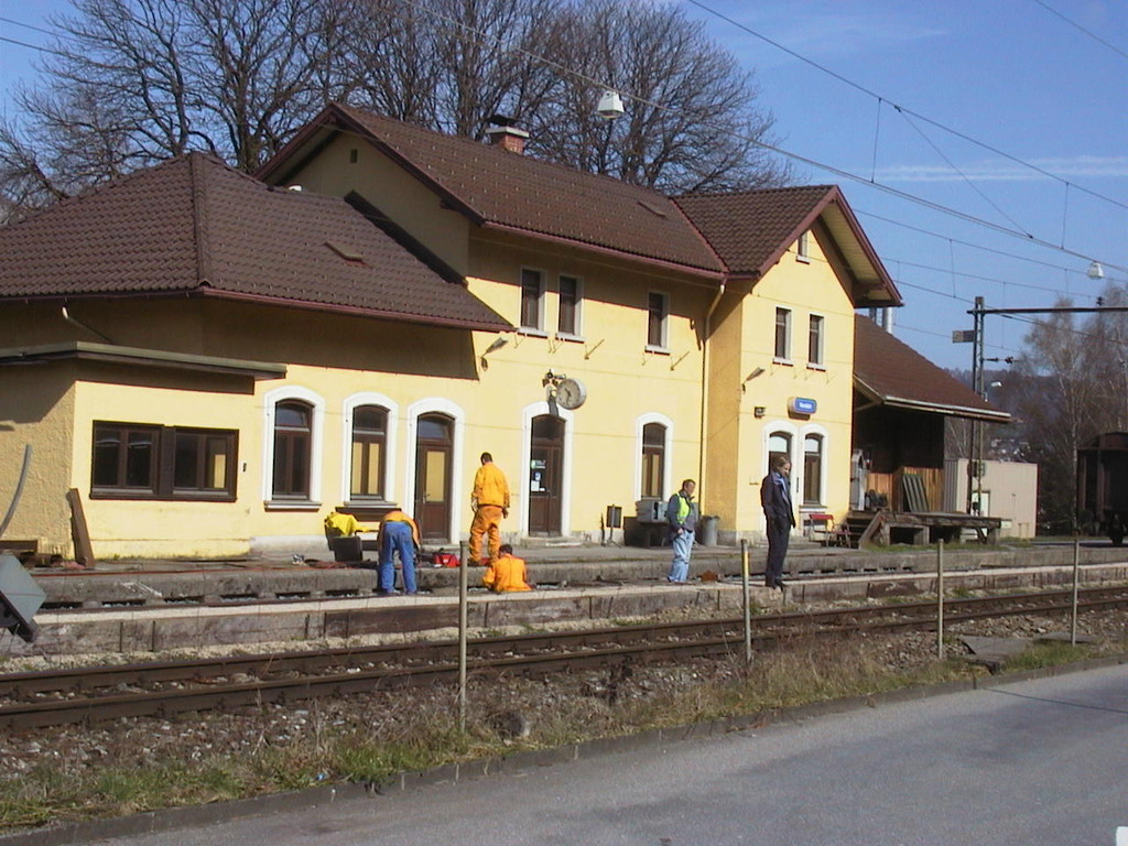 Bahnhof ohne Zug_JPG-1318267230