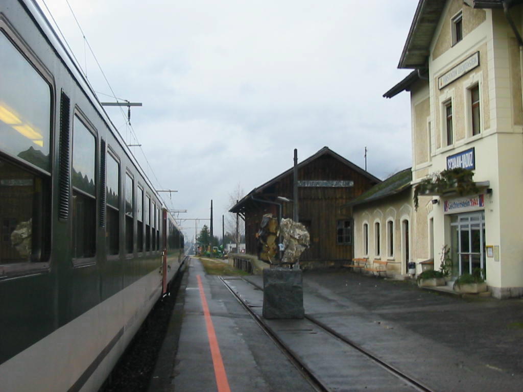 sm_fl_bahnhof_JPG-1318267979