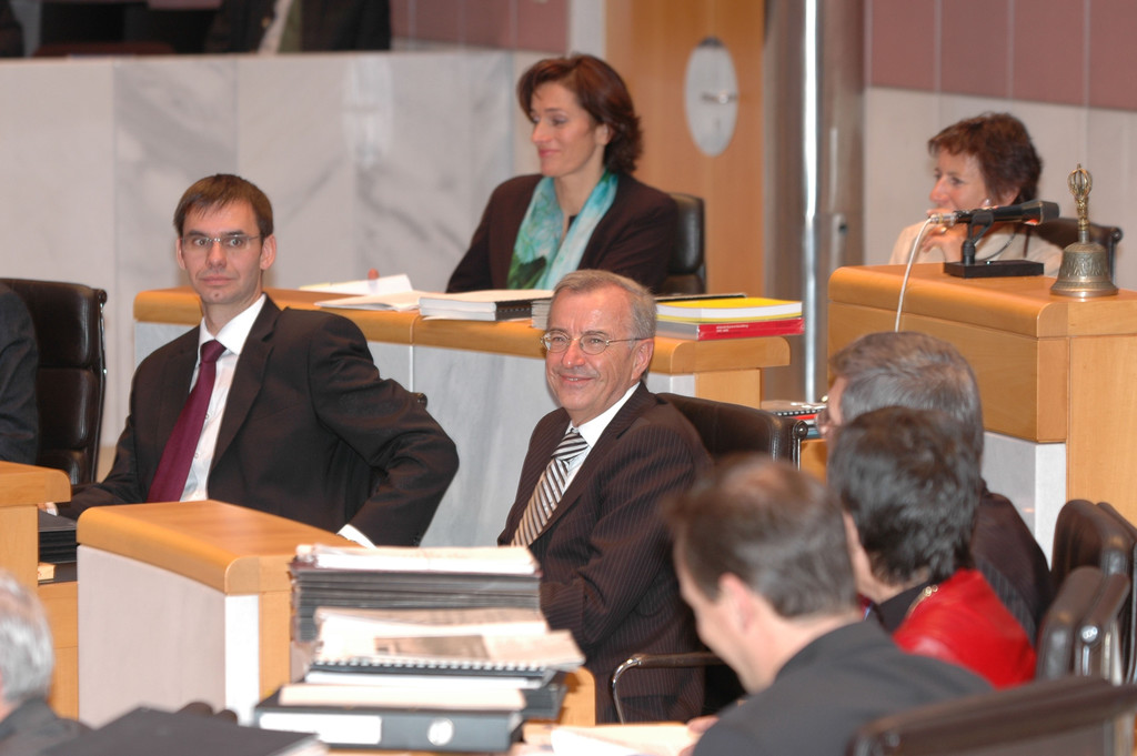 wallner_sausgruber_dez2006_jpg-1318320577