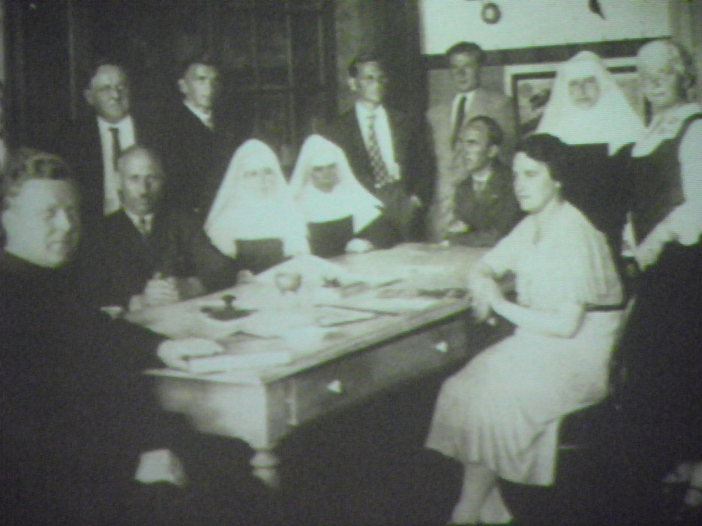 112_8277_JPG-1318458153