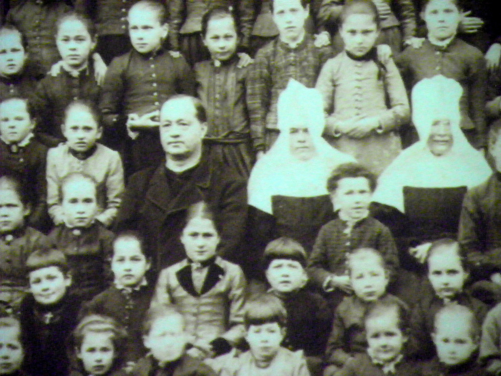 112_8288_JPG-1318458218