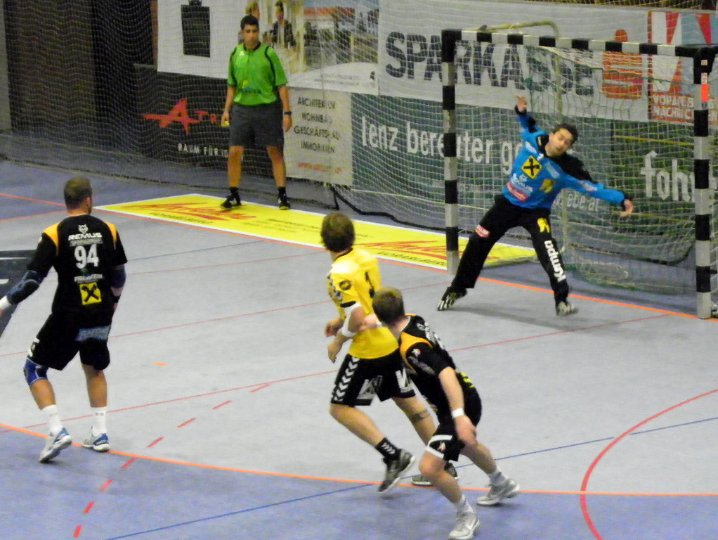 112_8310_JPG-1318543762