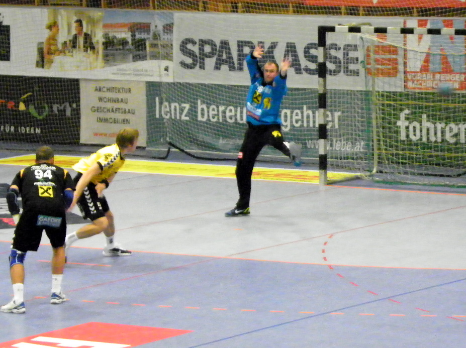 112_8295_JPG-1318544135