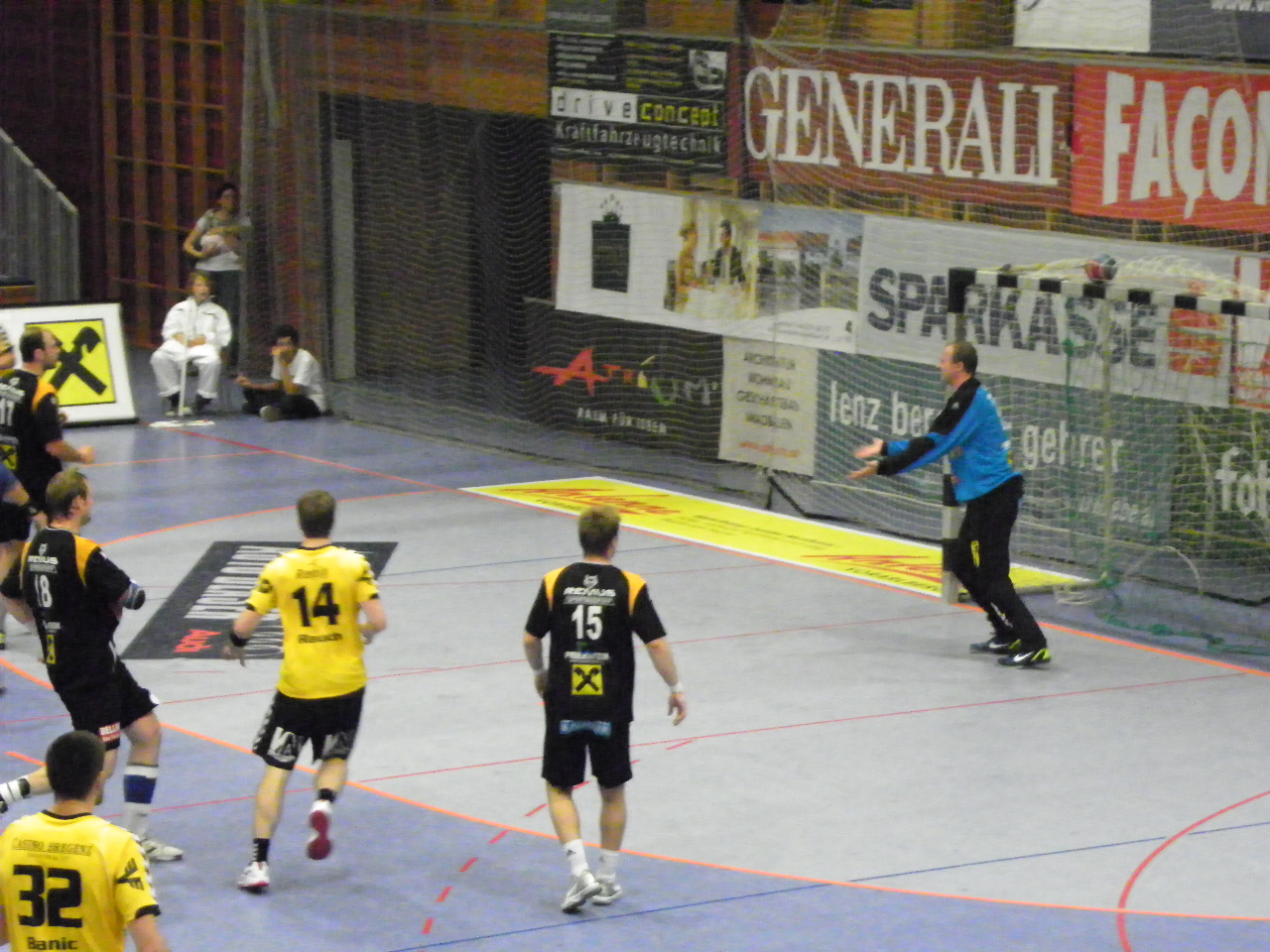 112_8306_JPG-1318544186