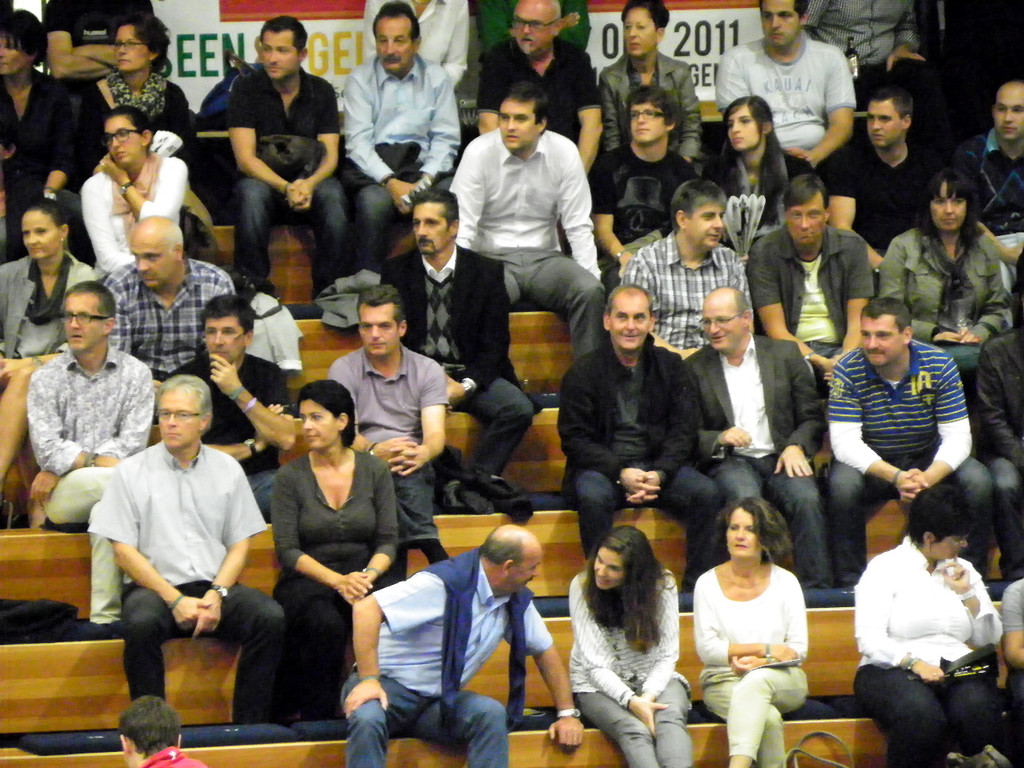 112_8302_JPG-1318544176