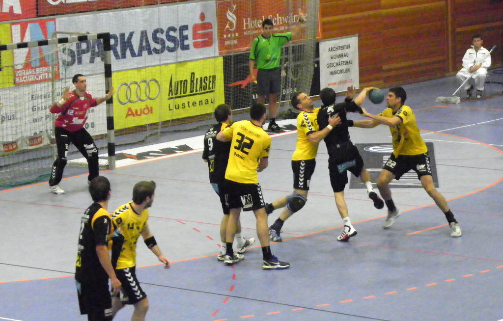 112_8318_JPG-1318544219