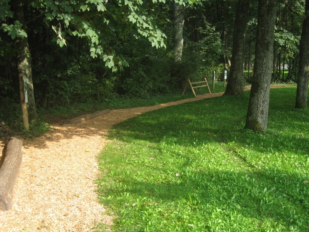Finnenbahn Ansichten NEU saniert 2011 _7__jpg-1318669617