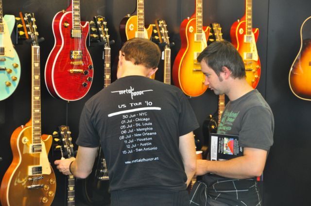 normal_14102011musikmbaktivnews007.JPG