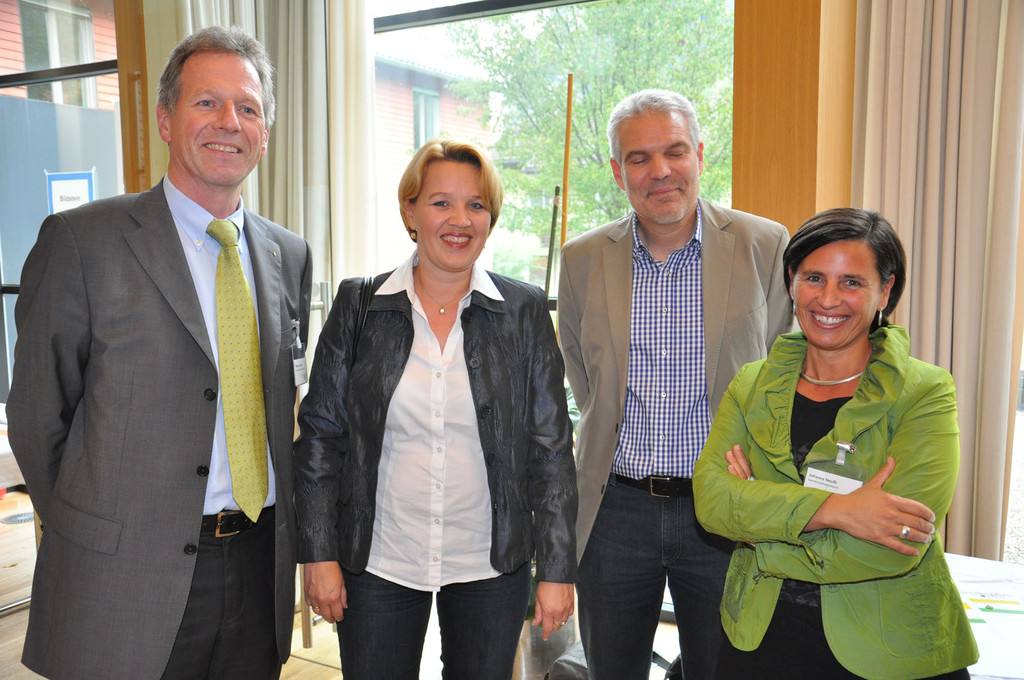 amannkaufmannmuellerneussl_jpg-1318761874