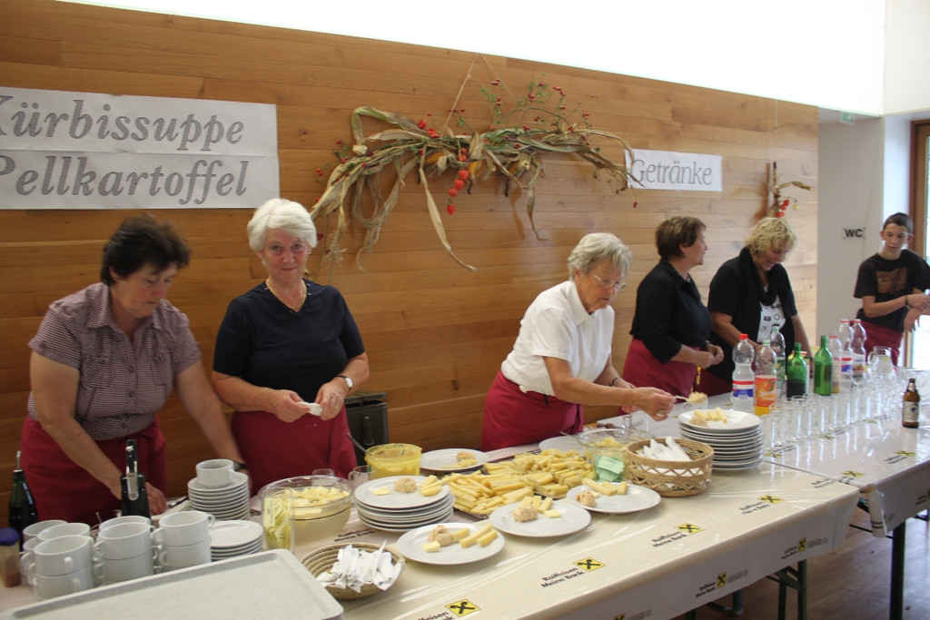 Kartoffeltag Pfarre 2011 _19__jpg-1318781304