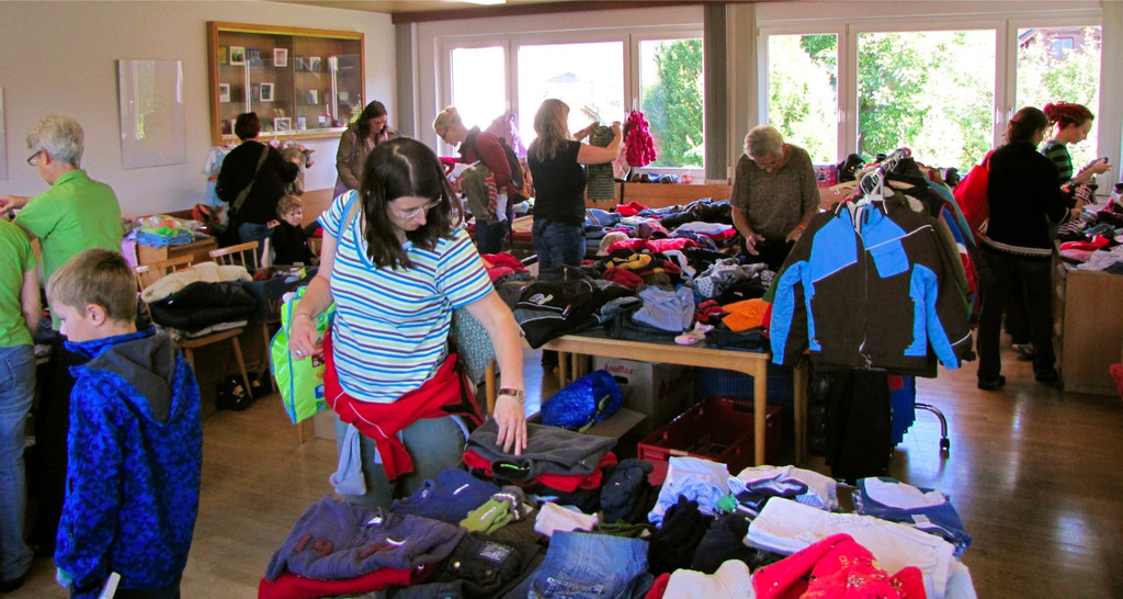 BK_kinderkleiderbasar_jpg-1318793258