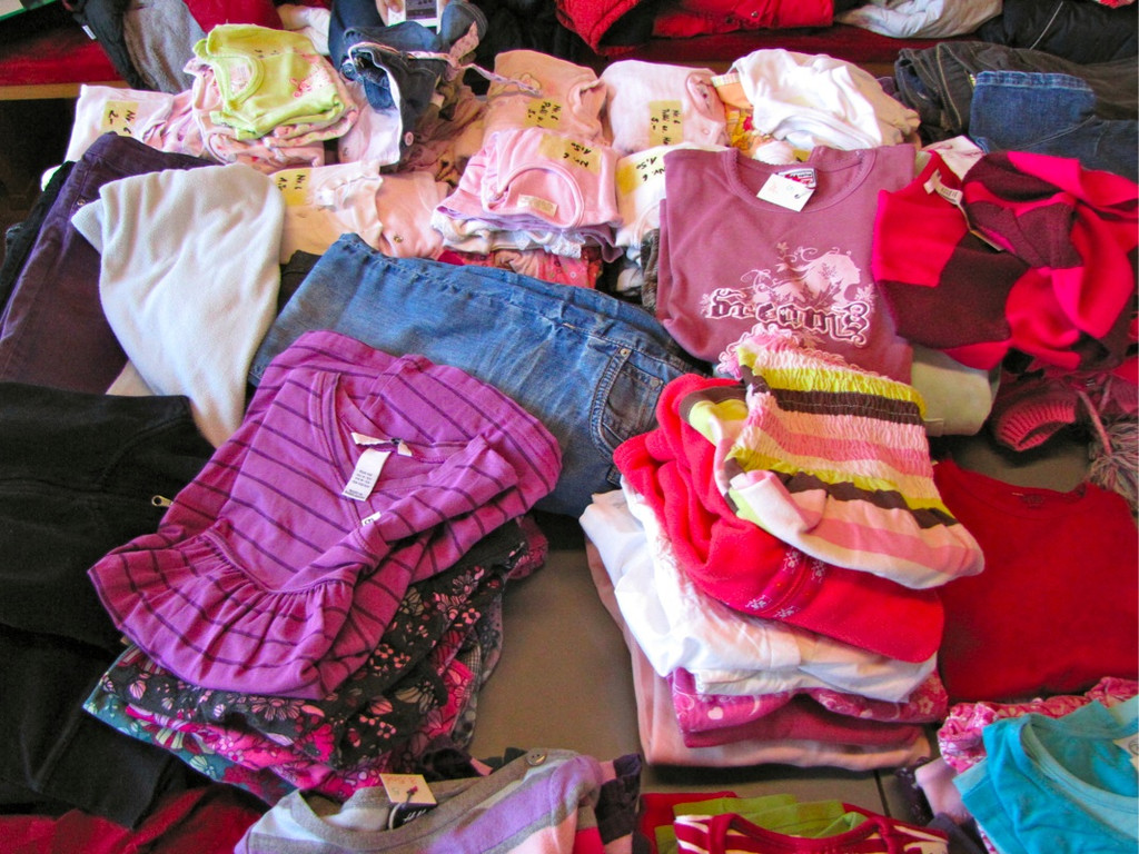 BK_kinderkleiderbasar 11_jpg-1318793174