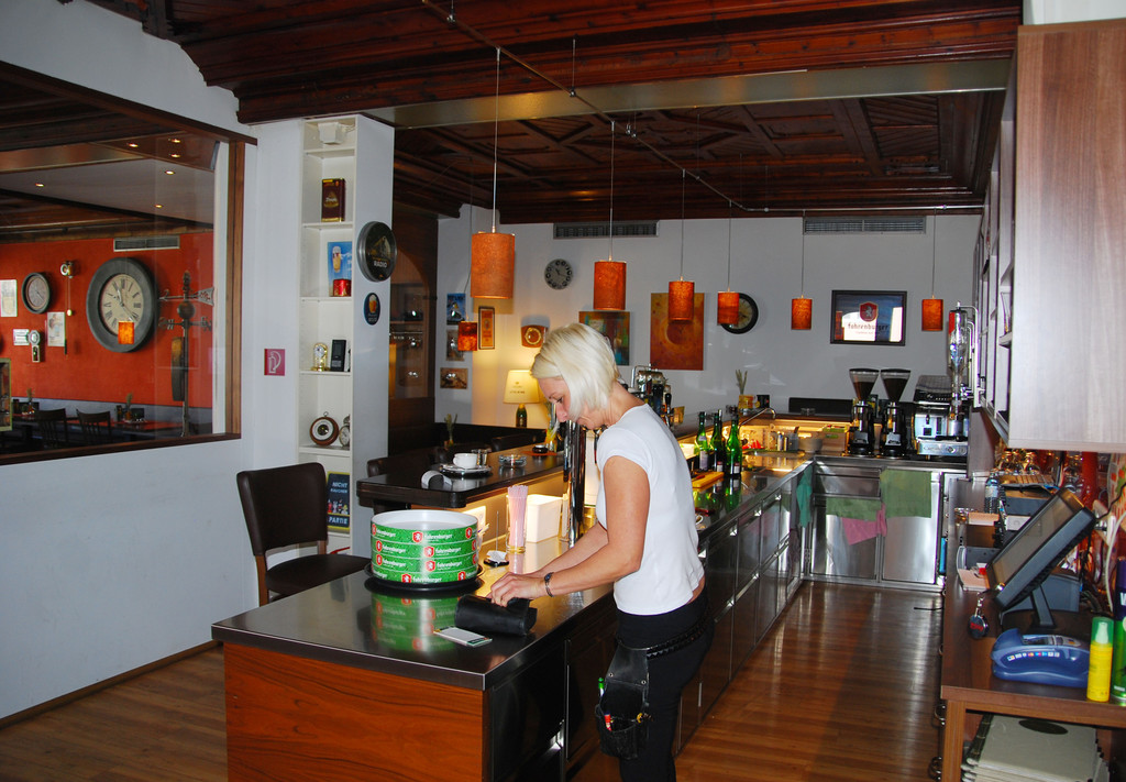 zeigerle_bar01_jpg-1318802665